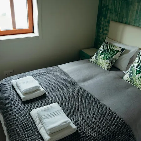 Flowers & Oporto House Holiday home *