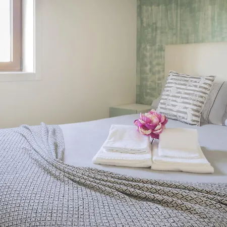 Flowers & Oporto House