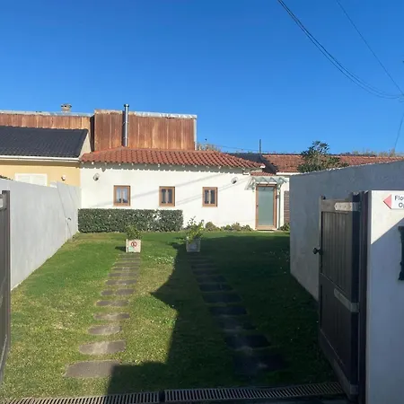 Flowers & Oporto House 度假居 Valadares (Vila Nova de Gaia, Porto)