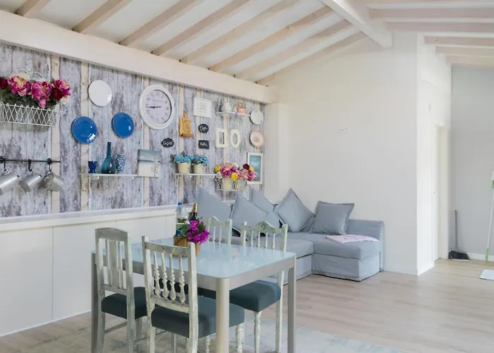 بيت للعطل Flowers & Oporto House Valadares (Vila Nova de Gaia, Porto)