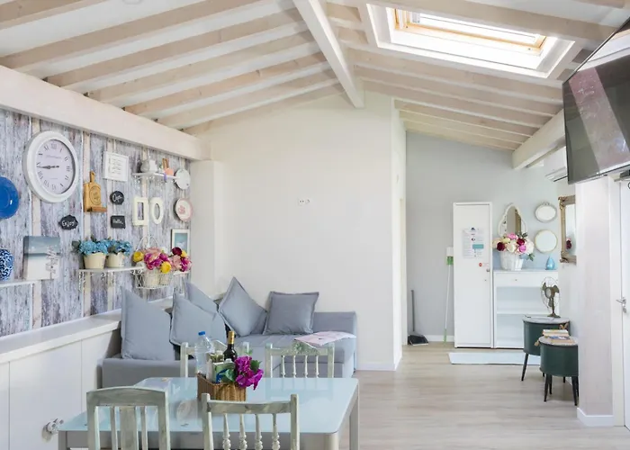 Flowers & Oporto House بيت للعطل