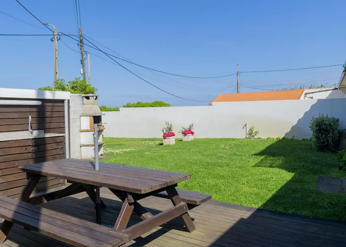 Flowers & Oporto House بيت للعطل