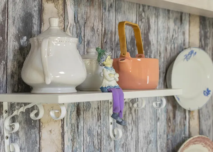 Flowers & Oporto House